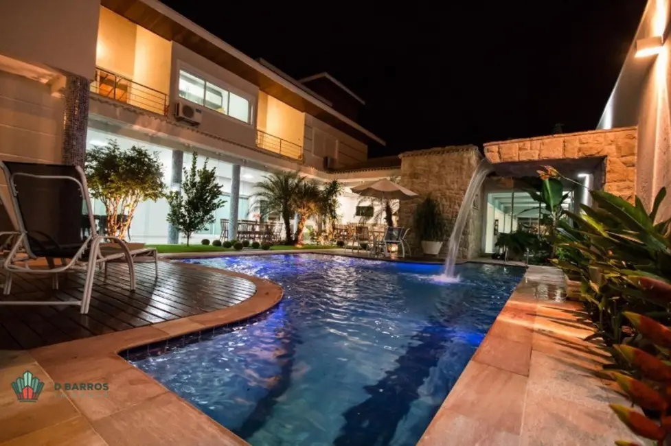 Foto 5 de Casa de Condomínio com 4 quartos à venda, 561m2 em Tremembe - SP