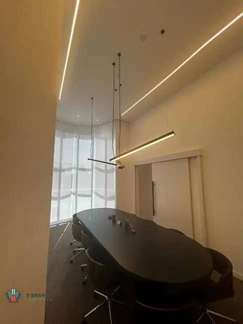 Foto 4 de Loja à venda e para alugar, 250m2 em Tremembe - SP