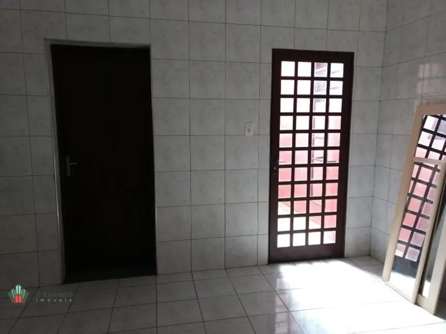 Foto 7 de Casa com 3 quartos à venda, 235m2 em Vila Menino Jesus, Cacapava - SP