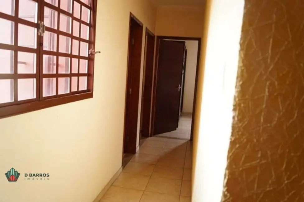 Foto 8 de Casa com 3 quartos à venda, 235m2 em Vila Menino Jesus, Cacapava - SP