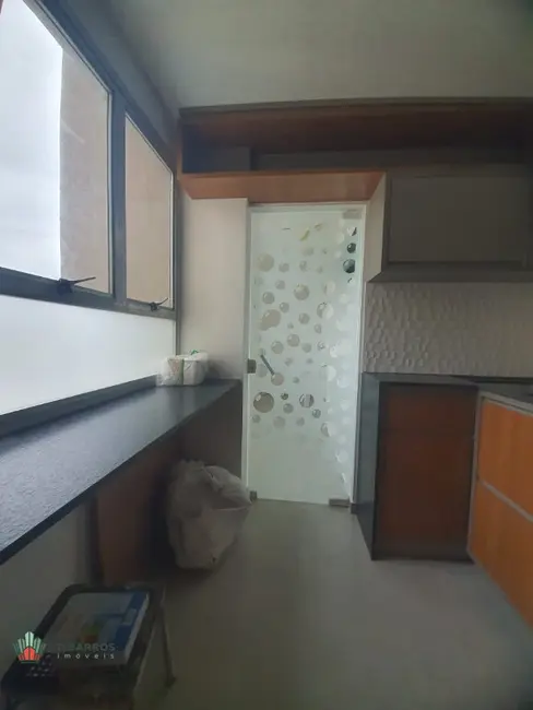 Foto 5 de Apartamento com 3 quartos para alugar, 146m2 em Jardim das Nações, Taubate - SP