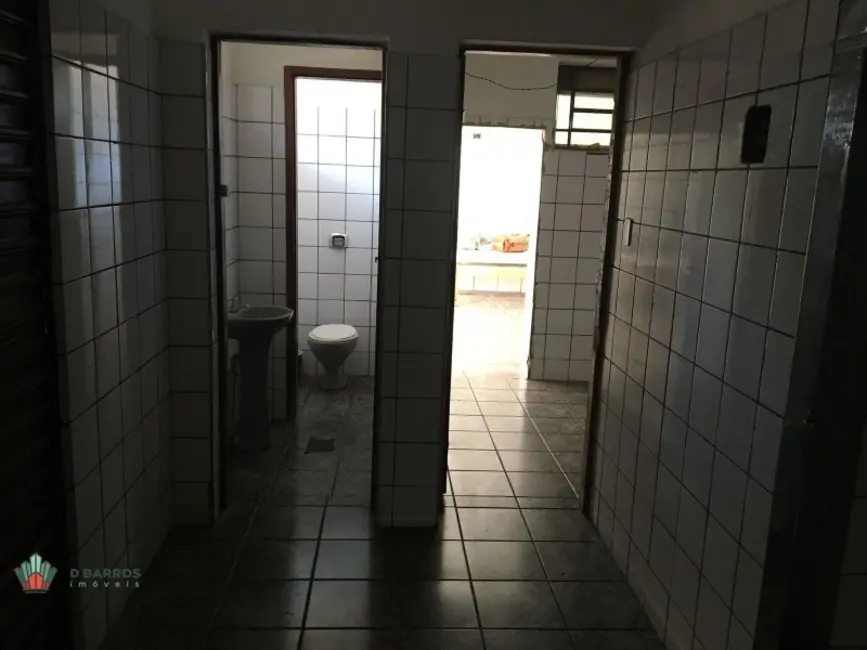 Foto 8 de Sala Comercial com 3 quartos à venda, 250m2 em Tremembe - SP