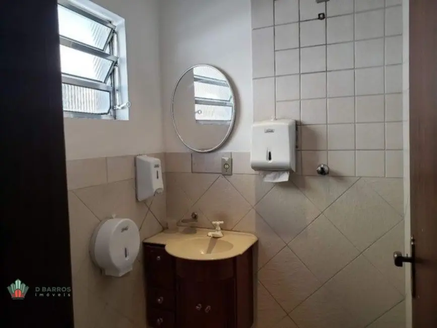 Loja para alugar, 210m2 em Centro, Taubate - SP - imagem 3 Foto 3 de Loja para alugar, 210m2 em Centro, Taubate - SP