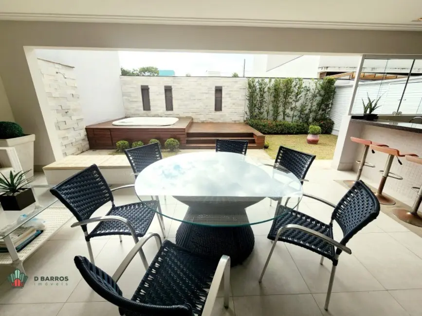 Foto 6 de Casa de Condomínio com 3 quartos à venda, 200m2 em Tremembe - SP