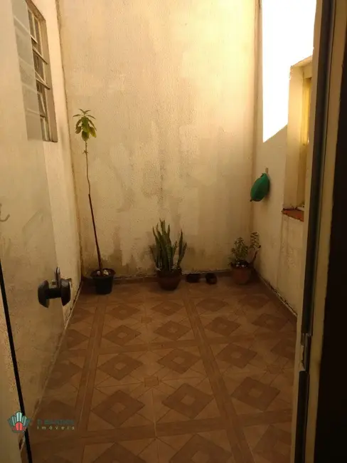 Foto 5 de Casa com 4 quartos à venda, 250m2 em Centro, Taubate - SP