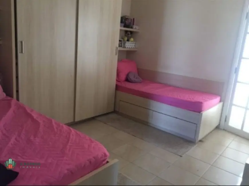 Foto 6 de Casa com 3 quartos à venda, 200m2 em Tremembe - SP