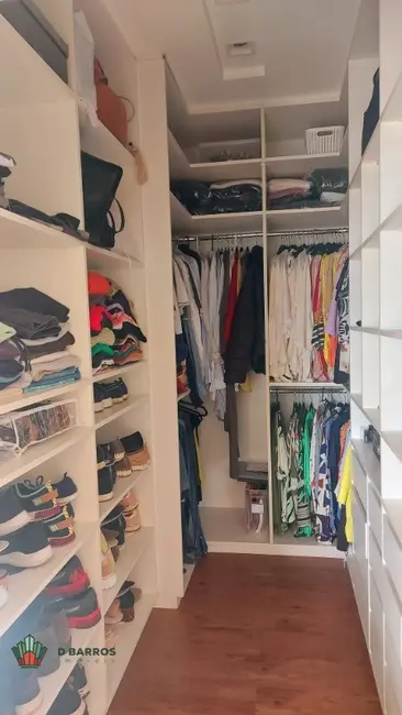 Foto 6 de Apartamento com 3 quartos à venda, 141m2 em Vila São José, Taubate - SP