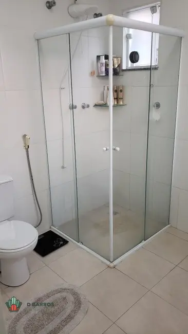 Foto 8 de Casa de Condomínio com 3 quartos à venda, 210m2 em Vila São Geraldo, Taubate - SP