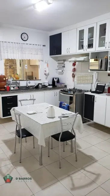 Foto 4 de Casa de Condomínio com 3 quartos à venda, 210m2 em Vila São Geraldo, Taubate - SP