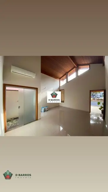 Foto 2 de Casa de Condomínio com 3 quartos à venda, 150m2 em Tremembe - SP