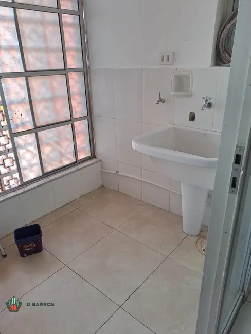 Foto 4 de Apartamento com 3 quartos para alugar, 109m2 em Centro, Taubate - SP