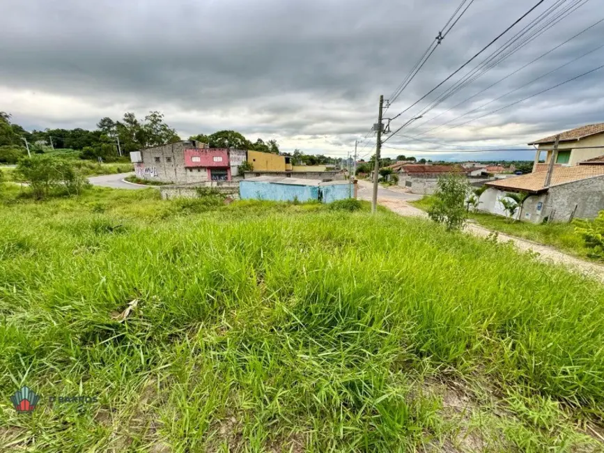 Foto 5 de Terreno / Lote à venda, 250m2 em Tremembe - SP
