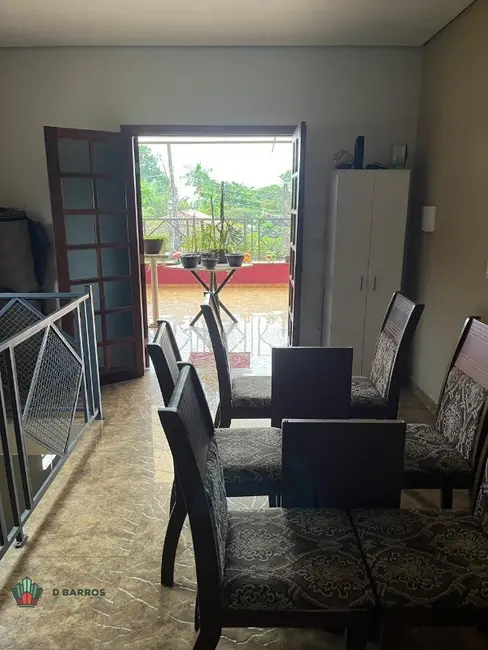 Foto 4 de Casa com 2 quartos para alugar, 100m2 em Parque São Luís, Taubate - SP