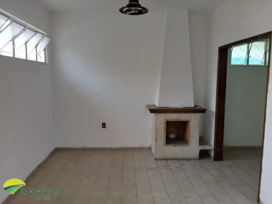 Foto 7 de Casa com 4 quartos à venda, 280m2 em Centro, Tremembe - SP