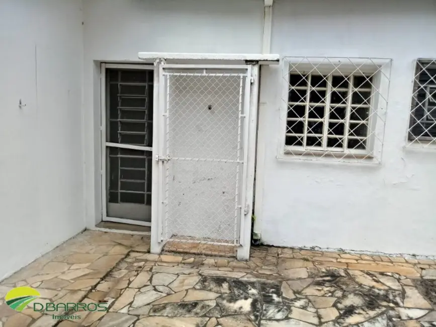 Foto 3 de Casa com 4 quartos à venda, 280m2 em Centro, Tremembe - SP