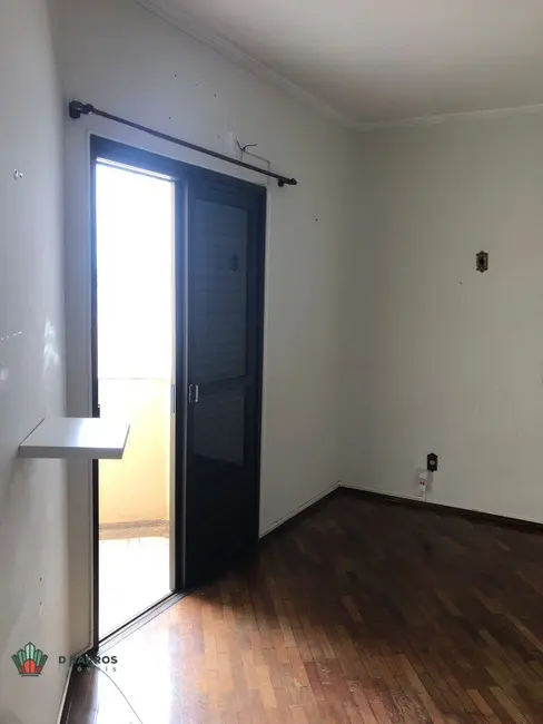 Foto 8 de Apartamento com 3 quartos à venda e para alugar, 104m2 em Centro, Taubate - SP