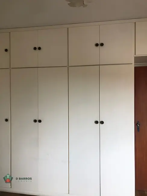 Foto 2 de Apartamento com 3 quartos à venda e para alugar, 104m2 em Centro, Taubate - SP