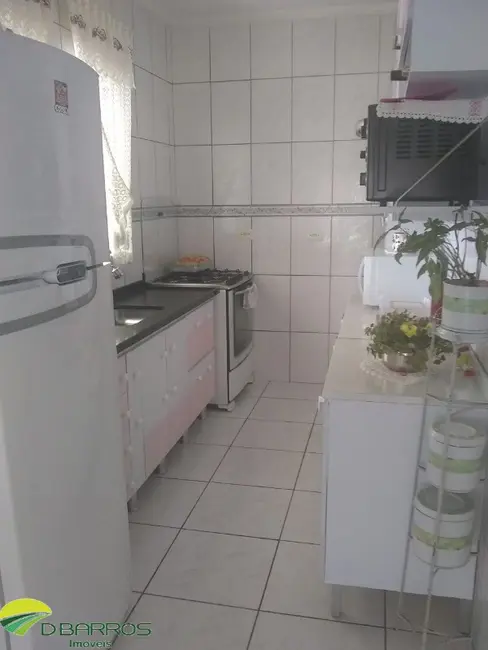 Foto 2 de Casa com 3 quartos à venda, 267m2 em Centro, Tremembe - SP