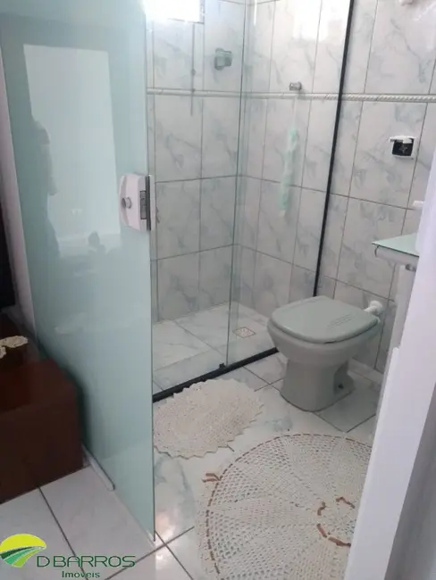 Foto 4 de Casa com 3 quartos à venda, 267m2 em Centro, Tremembe - SP