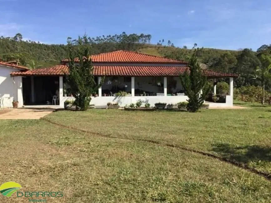 Foto 4 de Sítio / Rancho com 4 quartos à venda, 345m2 em Igarata - SP