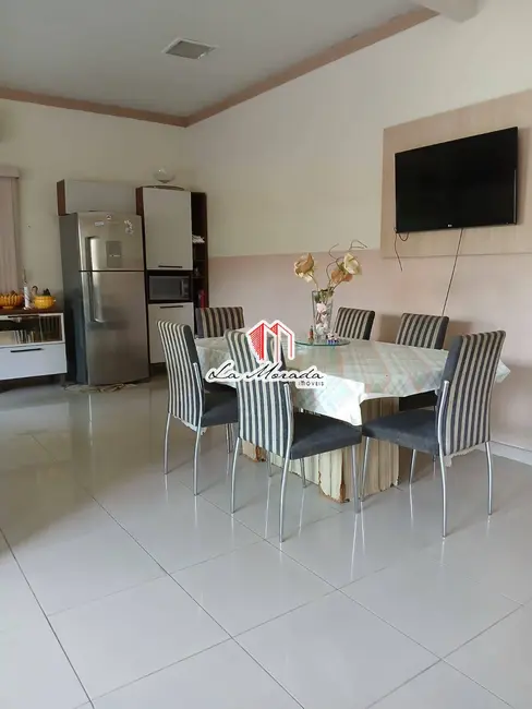 Casa com 3 quartos à venda, 800m2 em Flores, Manaus - AM - imagem 8 Foto 8 de Casa com 3 quartos à venda, 800m2 em Flores, Manaus - AM