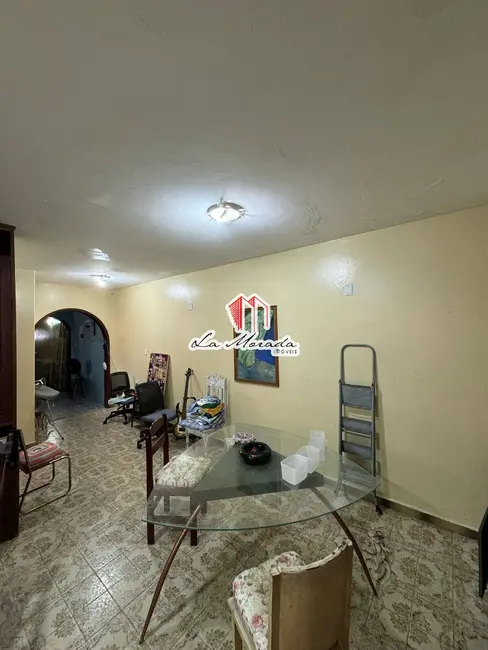 Casa com 3 quartos à venda, 350m2 em Centro, Manaus - AM - imagem 5 Foto 5 de Casa com 3 quartos à venda, 350m2 em Centro, Manaus - AM