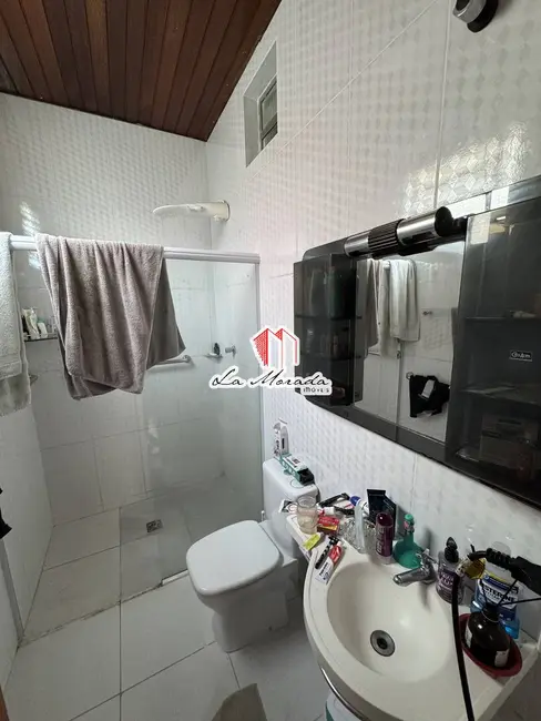 Casa com 2 quartos à venda, 200m2 em Flores, Manaus - AM - imagem 8 Foto 8 de Casa com 2 quartos à venda, 200m2 em Flores, Manaus - AM