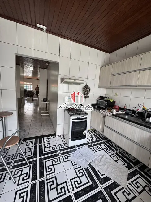 Foto 9 de Casa com 2 quartos à venda, 200m2 em Flores, Manaus - AM