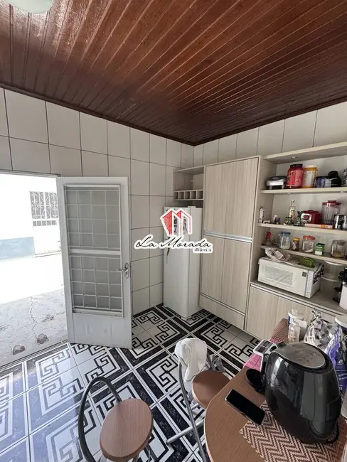 Casa com 2 quartos à venda, 200m2 em Flores, Manaus - AM - imagem 5 Foto 5 de Casa com 2 quartos à venda, 200m2 em Flores, Manaus - AM
