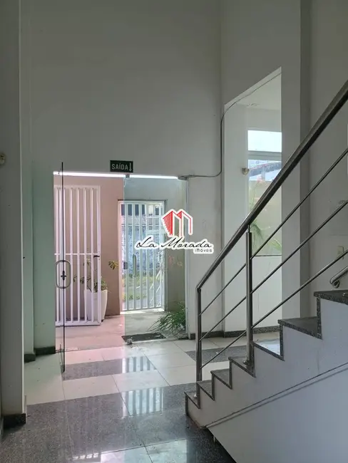 Sala Comercial para alugar, 400m2 em Nossa Senhora das Graças, Manaus - AM - imagem 7 Foto 7 de Sala Comercial para alugar, 400m2 em Nossa Senhora das Graças, Manaus - AM