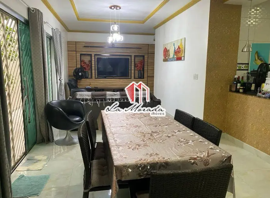 Casa com 3 quartos à venda, 420m2 em Flores, Manaus - AM - imagem 8 Foto 8 de Casa com 3 quartos à venda, 420m2 em Flores, Manaus - AM