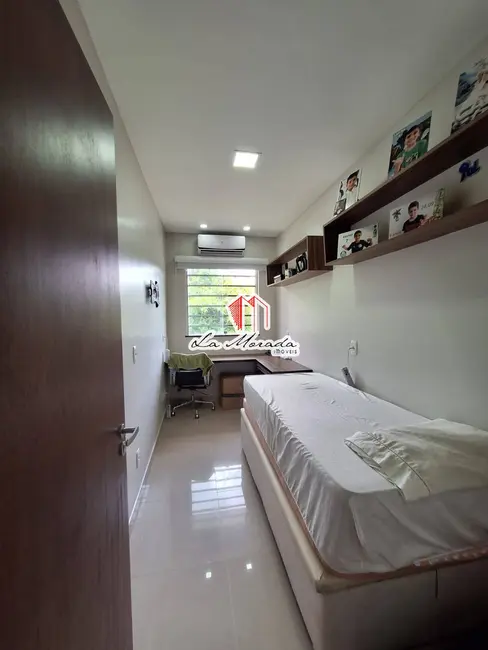 Foto 4 de Casa com 3 quartos à venda, 250m2 em Ponta Negra, Manaus - AM