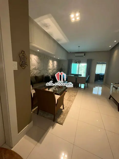 Casa com 3 quartos à venda, 187m2 em Flores, Manaus - AM - imagem 4 Foto 4 de Casa com 3 quartos à venda, 187m2 em Flores, Manaus - AM