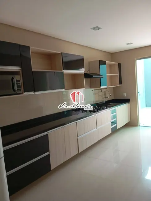 Casa de Condomínio com 3 quartos à venda e para alugar, 180m2 em Ponta Negra, Manaus - AM - imagem 7 Foto 7 de Casa de Condomínio com 3 quartos à venda e para alugar, 180m2 em Ponta Negra, Manaus - AM