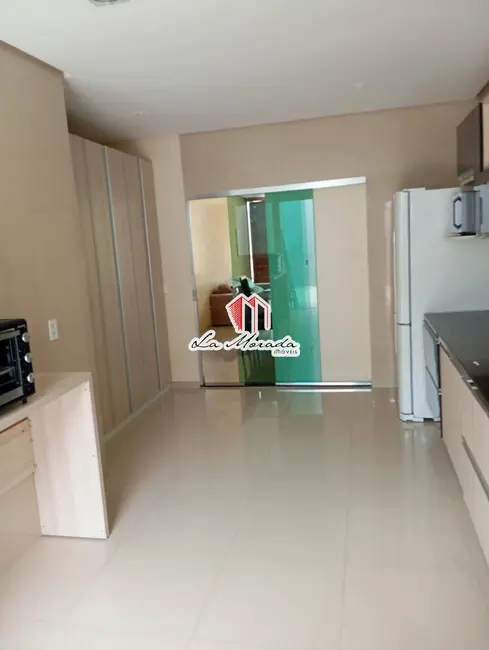 Casa de Condomínio com 3 quartos à venda e para alugar, 180m2 em Ponta Negra, Manaus - AM - imagem 8 Foto 8 de Casa de Condomínio com 3 quartos à venda e para alugar, 180m2 em Ponta Negra, Manaus - AM