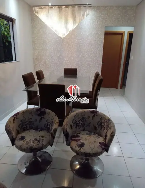 Foto 2 de Casa com 3 quartos à venda, 72m2 em Tarumã, Manaus - AM