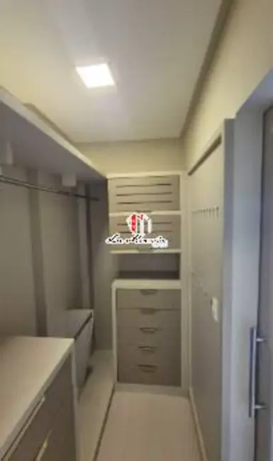 Apartamento com 4 quartos à venda, 244m2 em São Francisco, Manaus - AM - imagem 6 Foto 6 de Apartamento com 4 quartos à venda, 244m2 em São Francisco, Manaus - AM