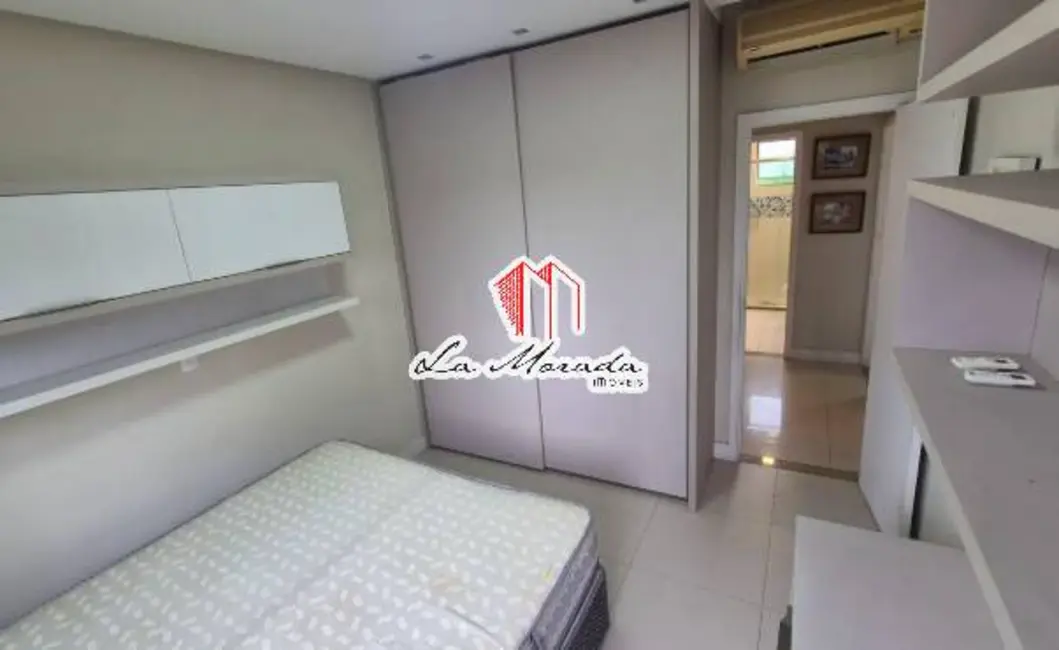 Apartamento com 4 quartos à venda, 244m2 em São Francisco, Manaus - AM - imagem 7 Foto 7 de Apartamento com 4 quartos à venda, 244m2 em São Francisco, Manaus - AM