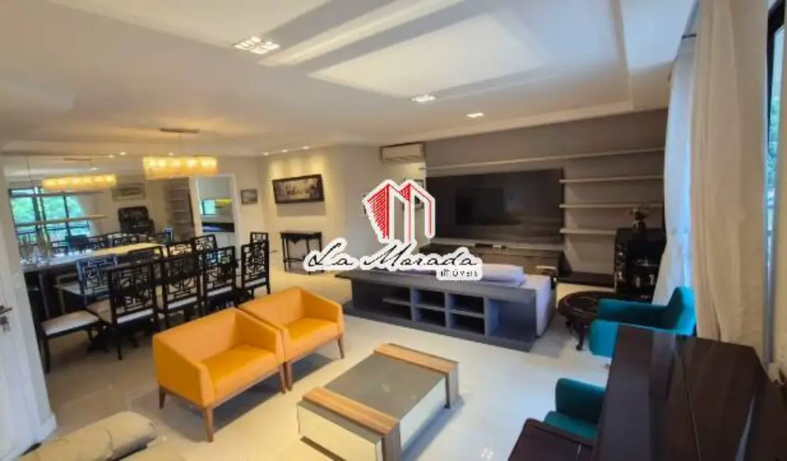 Apartamento com 4 quartos à venda, 244m2 em São Francisco, Manaus - AM - imagem 2 Foto 2 de Apartamento com 4 quartos à venda, 244m2 em São Francisco, Manaus - AM