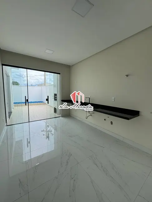 Foto 9 de Casa com 3 quartos à venda, 160m2 em Ponta Negra, Manaus - AM