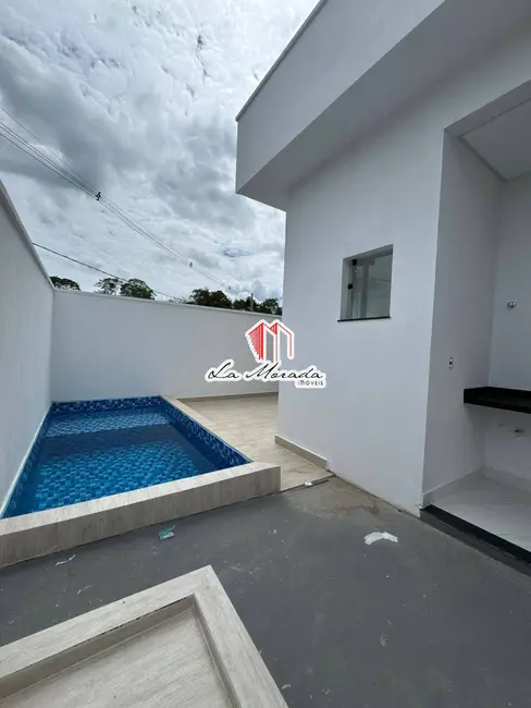 Foto 3 de Casa com 3 quartos à venda, 160m2 em Ponta Negra, Manaus - AM