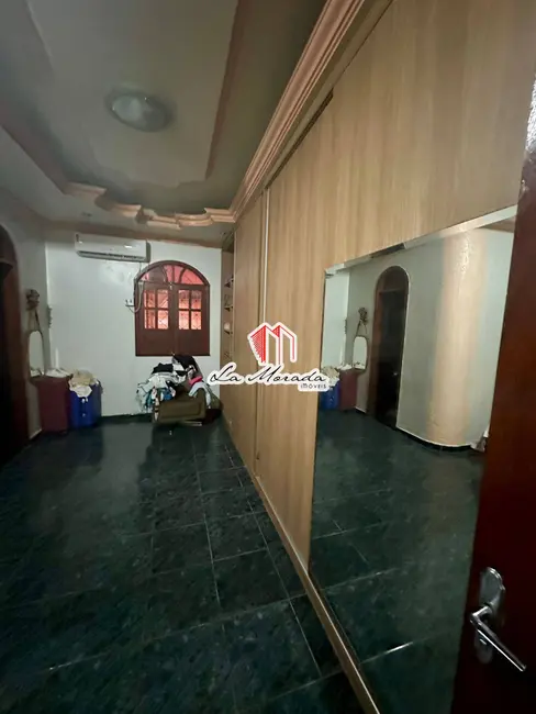 Casa com 3 quartos à venda, 180m2 em Flores, Manaus - AM - imagem 9 Foto 9 de Casa com 3 quartos à venda, 180m2 em Flores, Manaus - AM