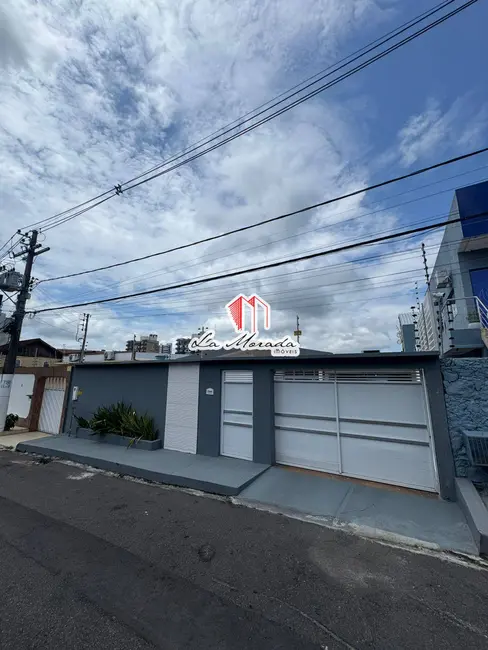 Foto 5 de Casa com 5 quartos para alugar, 200m2 em Nossa Senhora das Graças, Manaus - AM