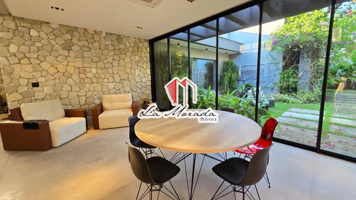 Foto 6 de Casa de Condomínio com 3 quartos à venda, 335m2 em Ponta Negra, Manaus - AM