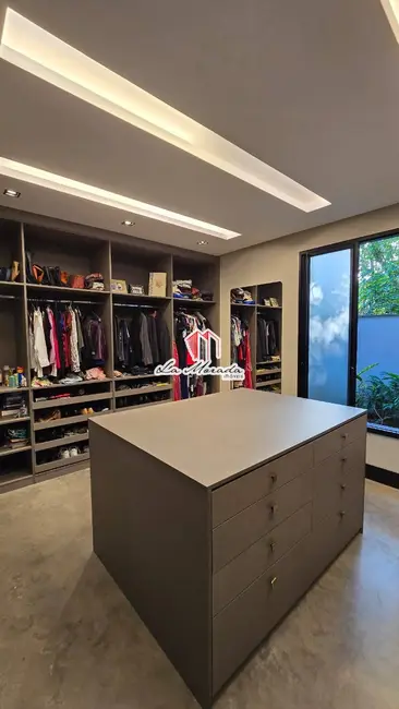 Foto 2 de Casa de Condomínio com 3 quartos à venda, 335m2 em Ponta Negra, Manaus - AM