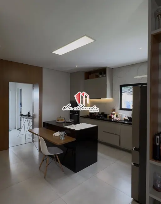 Foto 6 de Casa de Condomínio com 4 quartos à venda, 315m2 em Ponta Negra, Manaus - AM