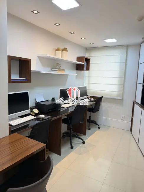 Sala Comercial à venda, 33m2 em Adrianópolis, Manaus - AM - imagem 1 Foto 1 de Sala Comercial à venda, 33m2 em Adrianópolis, Manaus - AM