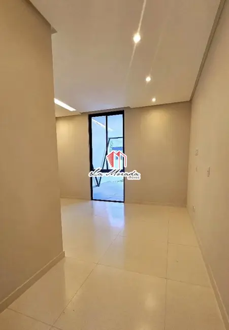 Foto 2 de Casa de Condomínio com 3 quartos à venda em Ponta Negra, Manaus - AM