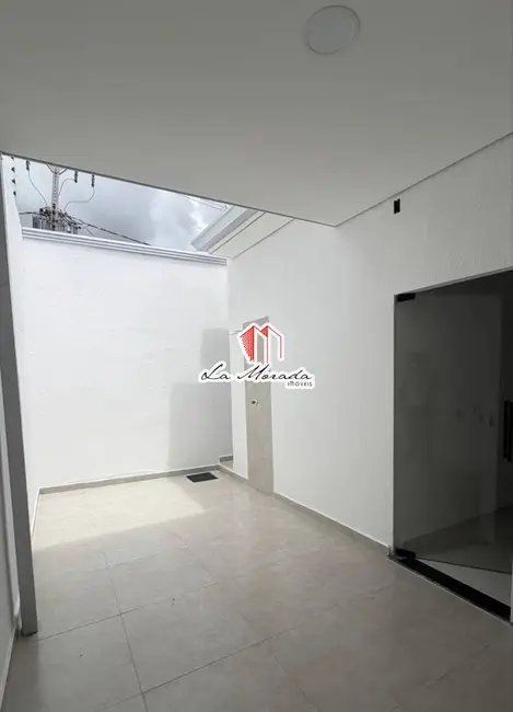 Casa com 2 quartos para alugar, 112m2 em Flores, Manaus - AM - imagem 7 Foto 7 de Casa com 2 quartos para alugar, 112m2 em Flores, Manaus - AM