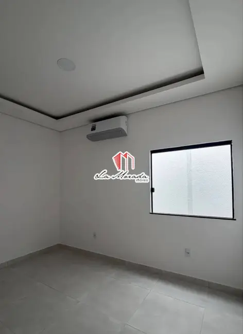 Casa com 2 quartos para alugar, 112m2 em Flores, Manaus - AM - imagem 5 Foto 5 de Casa com 2 quartos para alugar, 112m2 em Flores, Manaus - AM